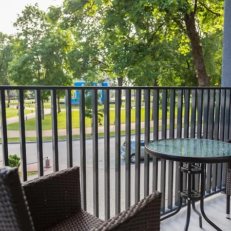 Aparthotel Laisve 4*