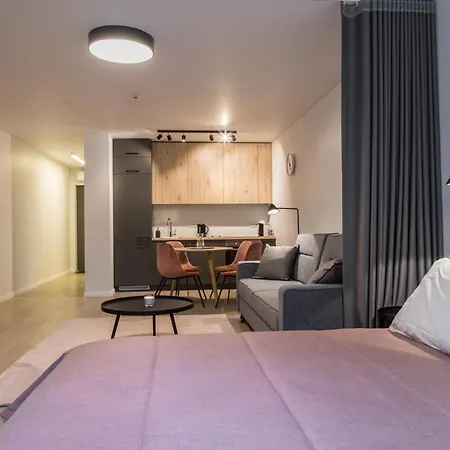 Aparthotel Laisve 4*